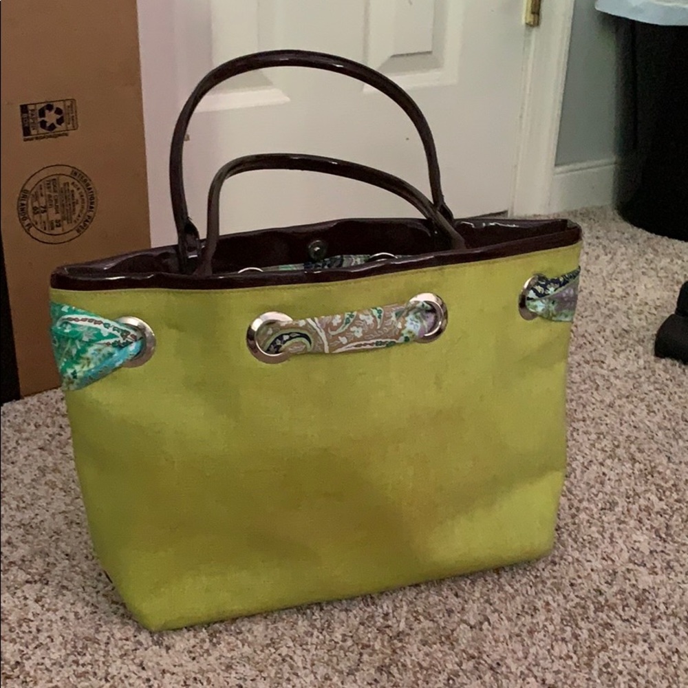 Echo - Lime Green Medium Sized Handbag - image 4